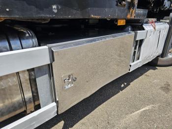 Mercedes-Benz AROCS 2545 6x2 / HMF 32 TM / CRANE / KRAN